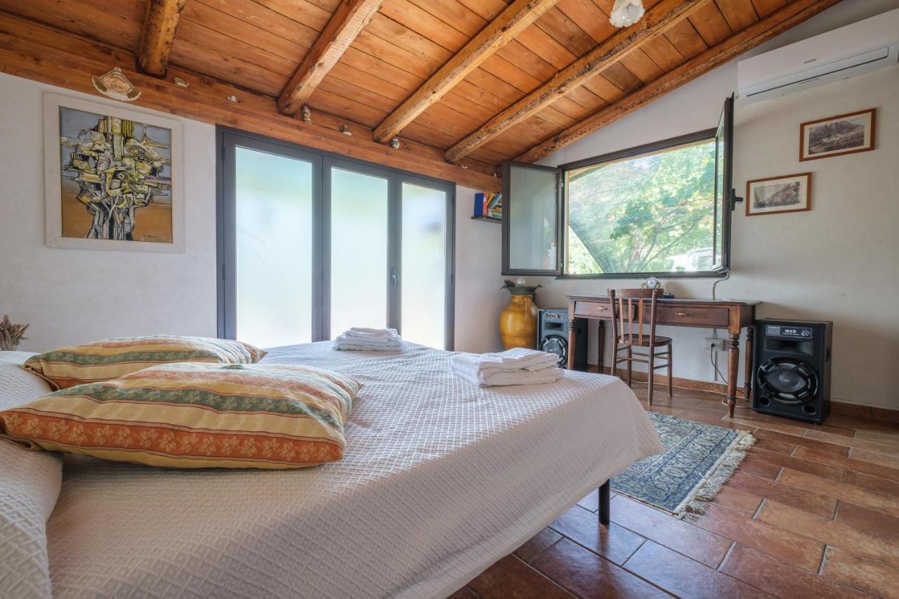 Casa Di Martina Villa Savoca Exteriör bild